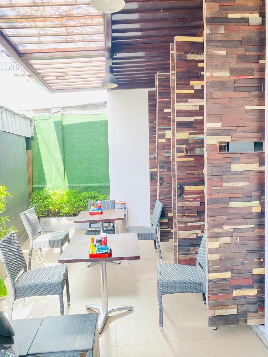 The Album Hotel Patong Luaran gambar